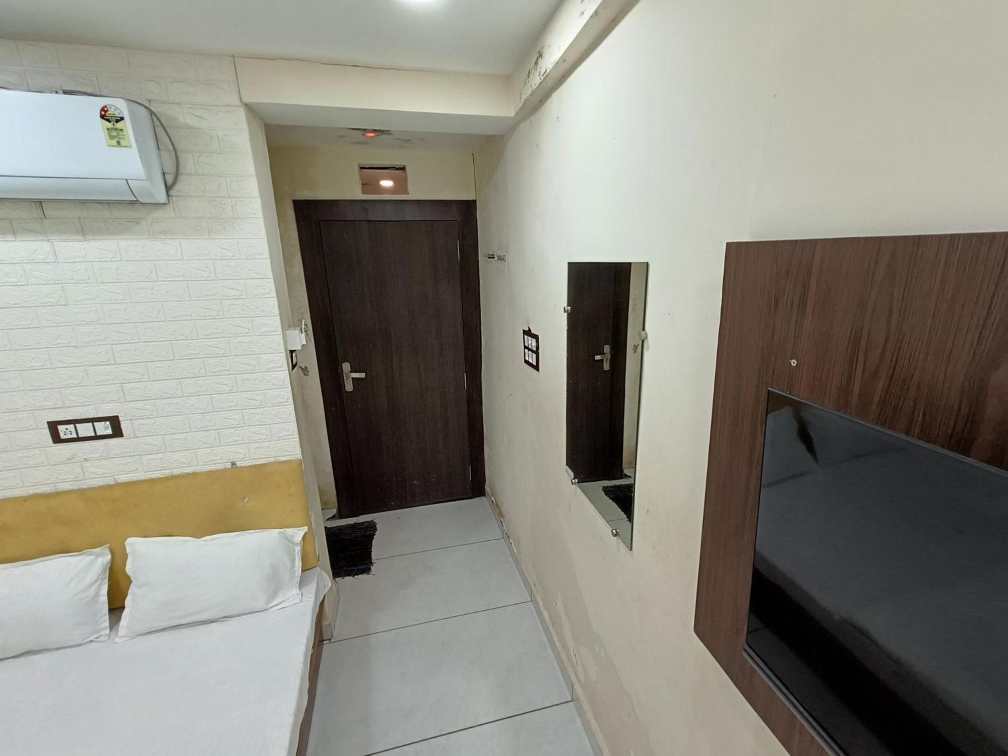Hotel S Tower 우자인 외부 사진